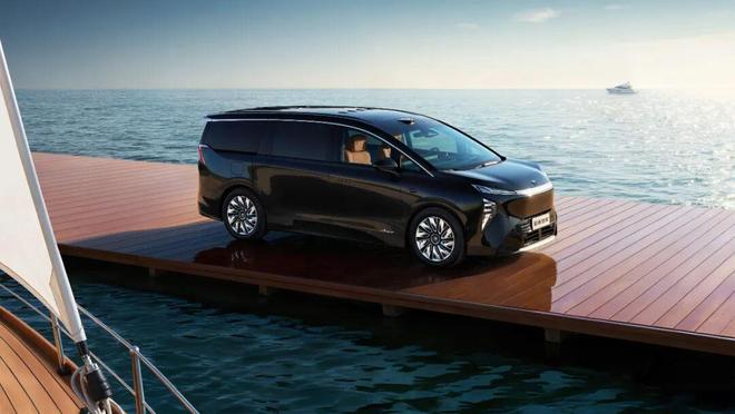 家上市4399万起焕新MPV豪华j9九游会真人第一品牌别克至境世(图11)